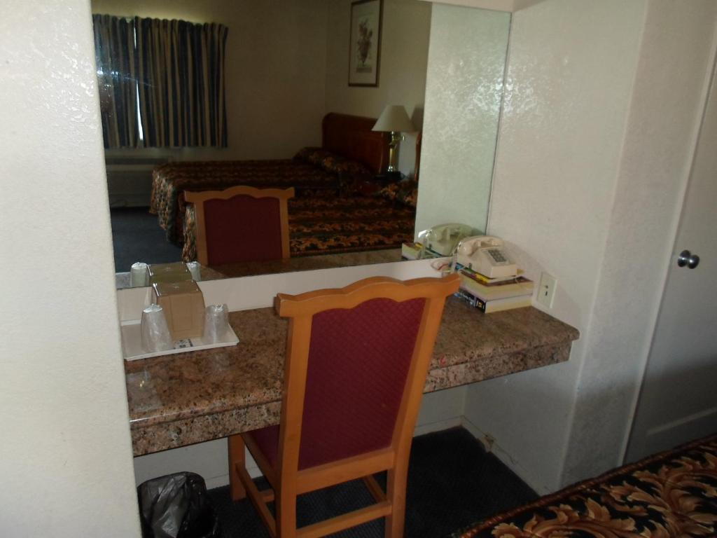 Budget Inn Морган Хилл Номер фото